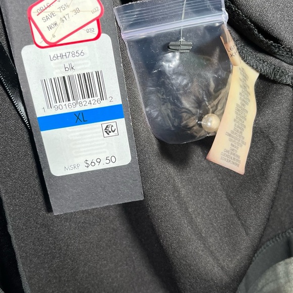 ECI Black Asymmetrical Boxy Top - Picture 6 of 7